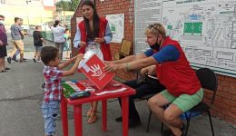 Болельщики футбольного матча помогли подопечному фонда