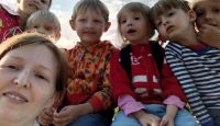 «Шестеро детей подарили мне мудрость»: многодетная томичка рассказала о главном женском призвании