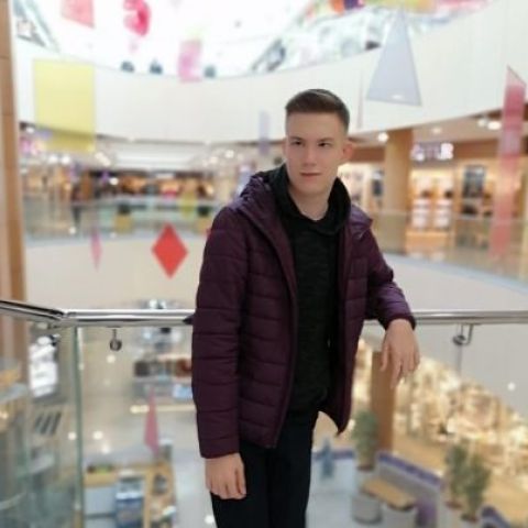 Верю в чудеса. Леше с ДЦП нужна помощь, чтобы он мог ходить самостоятельно