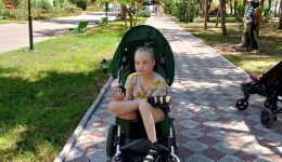 У Миланы будет новая коляска: сбор закрыт