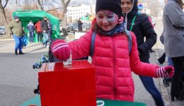 Футбольные болельщики собрали 200 тысяч рублей на лечение детей