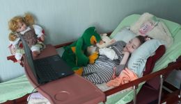 Перевернуть мир Кати