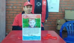 ФУТБОЛЬНЫЕ БОЛЕЛЬЩИКИ ПОЖЕРТВОВАЛИ ДЛЯ ПОДОПЕЧНОГО ФОНДА 12 тысяч рублей