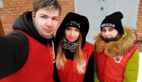 Болельщики "Томи" согревались горячим чаем и благодарными улыбками наших чудо-волонтеров