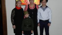 "Мальчики с бантиками"
