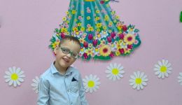 Мир вокруг – громкий, а Рома – почти молчит. Мы можем это изменить